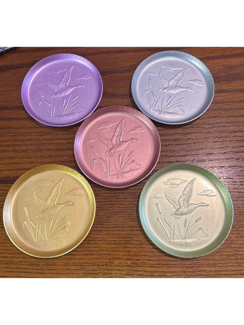 Vintage aluminum Home Dining Coasters One Size Multicolor Duck Embossed set of 5 - Picture 1 of 2